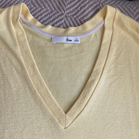 Wilfred Free Brosh T-shirt ($50 for both) - Picture 5 of 7